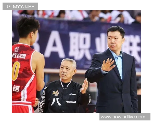 揭开幕后教练的传奇人生英雄无名:幕后教练的故事正式上线 揭开幕后教练的传奇人生英雄无名:幕后教练的故事正式上线